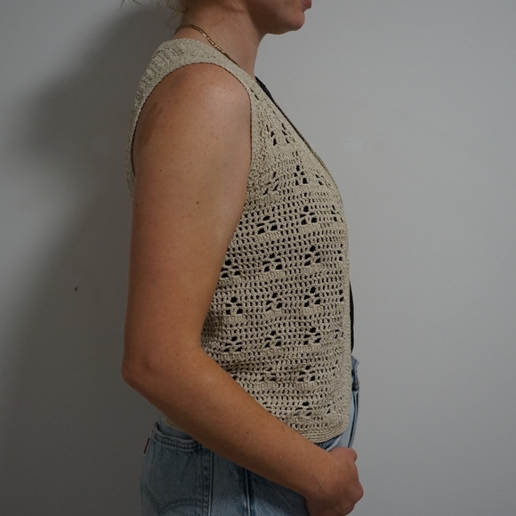 Vintage hand knit vest top - Picture 2 of 4